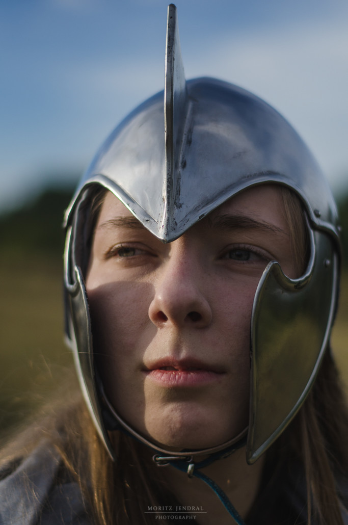 ee-2015web-606-von-854-683x1030